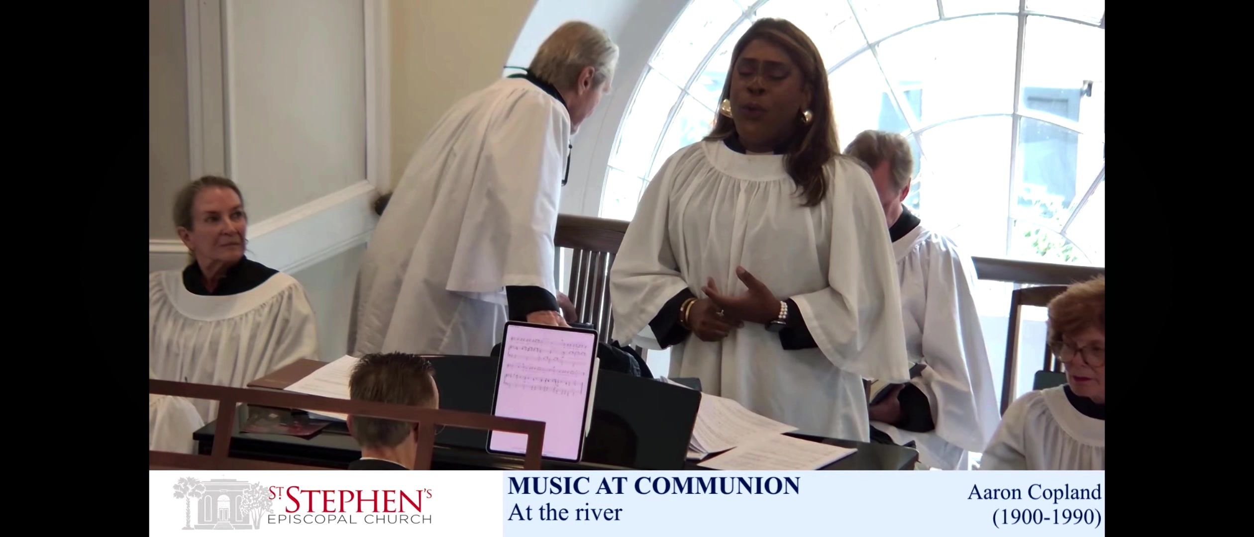 Live sacred singing in a church